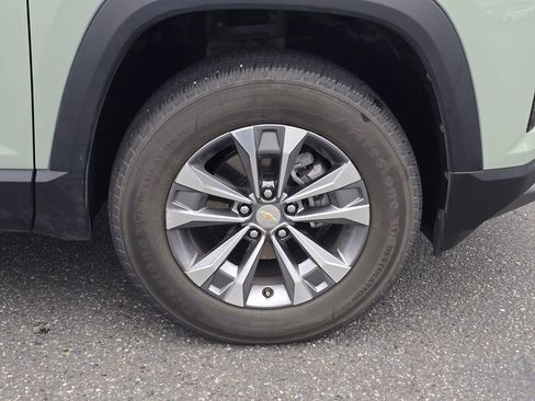 Certified 2026 Chevrolet Equinox LT image 10