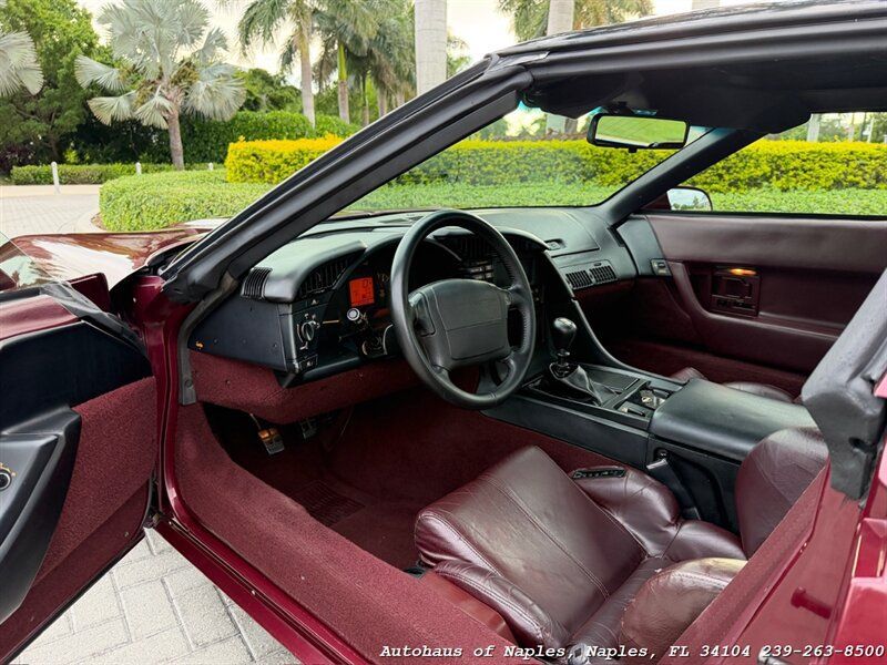 Used 1993 Chevrolet Corvette Coupe RWD image 26