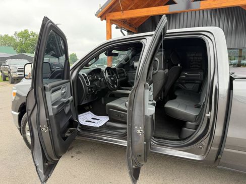 Used 2021 RAM 1500 Big Horn AWD/4WD image 7