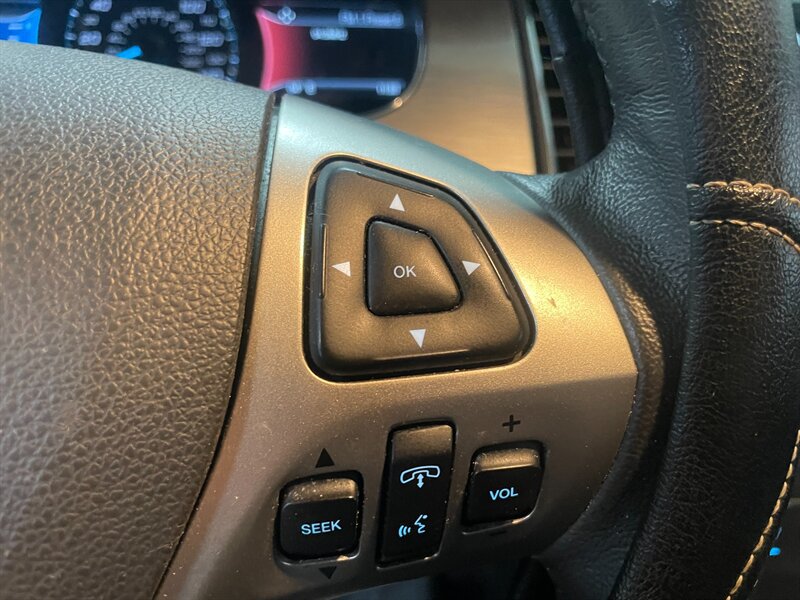 Used 2017 Ford Taurus SEL w/ Equipment Group 201A AWD/4WD image 11