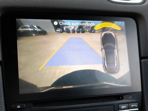 Used 2019 Porsche 718 Cayman S RWD image 22