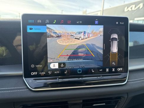 New 2026 Volkswagen Tiguan SE AWD/4WD image 16