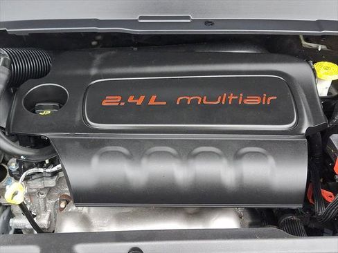 Used 2022 Jeep Compass Trailhawk w/ Trailhawk Convenience Group AWD/4WD image 30