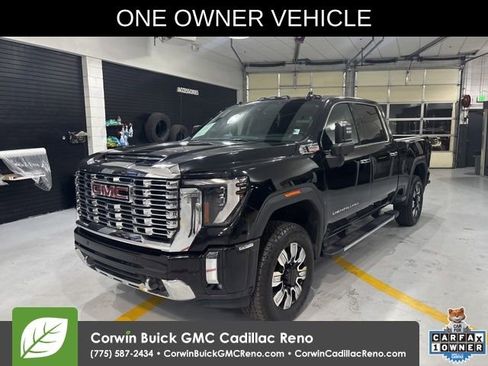 Used 2024 GMC Sierra 2500 Denali w/ Technology Package AWD/4WD image 1