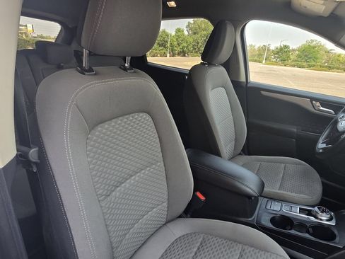 Used 2020 Ford Escape SE AWD/4WD image 25