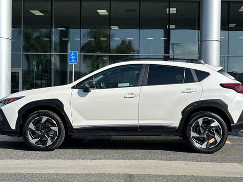 Certified 2025 Subaru Crosstrek 2.5i Limited w/ Crosstrek Mirror Package image 9