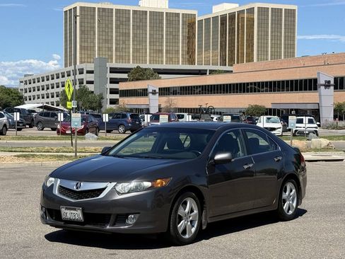 Used 2009 Acura TSX Sedan FWD image 2