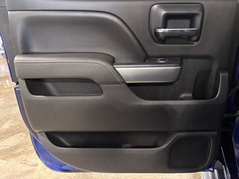 Used 2015 Chevrolet Silverado 2500 LT w/ LT Convenience Package image 11