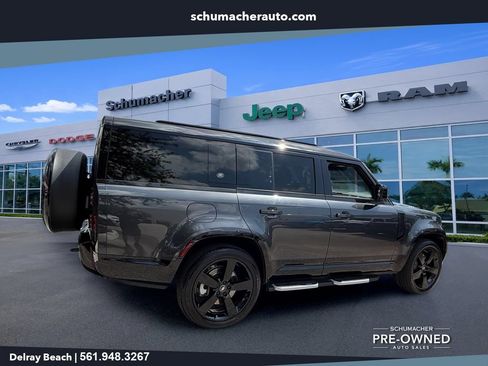 Used 2023 Land Rover Defender 130 X-Dynamic SE AWD/4WD image 7