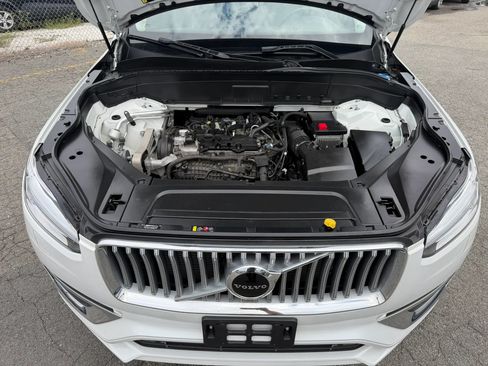 Used 2022 Volvo XC90 T6 Inscription w/ Climate Package AWD/4WD image 24