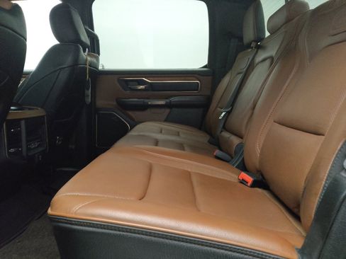 Used 2021 RAM 1500 Limited AWD/4WD image 18