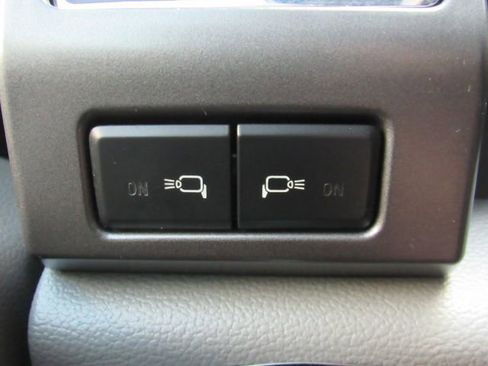 Used 2019 Ford F150 XLT image 39