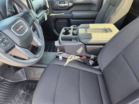 New 2025 GMC Sierra 3500 Pro image 8