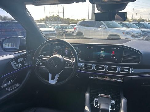 Used 2020 Mercedes-Benz GLE 350 w/ Premium Package image 9