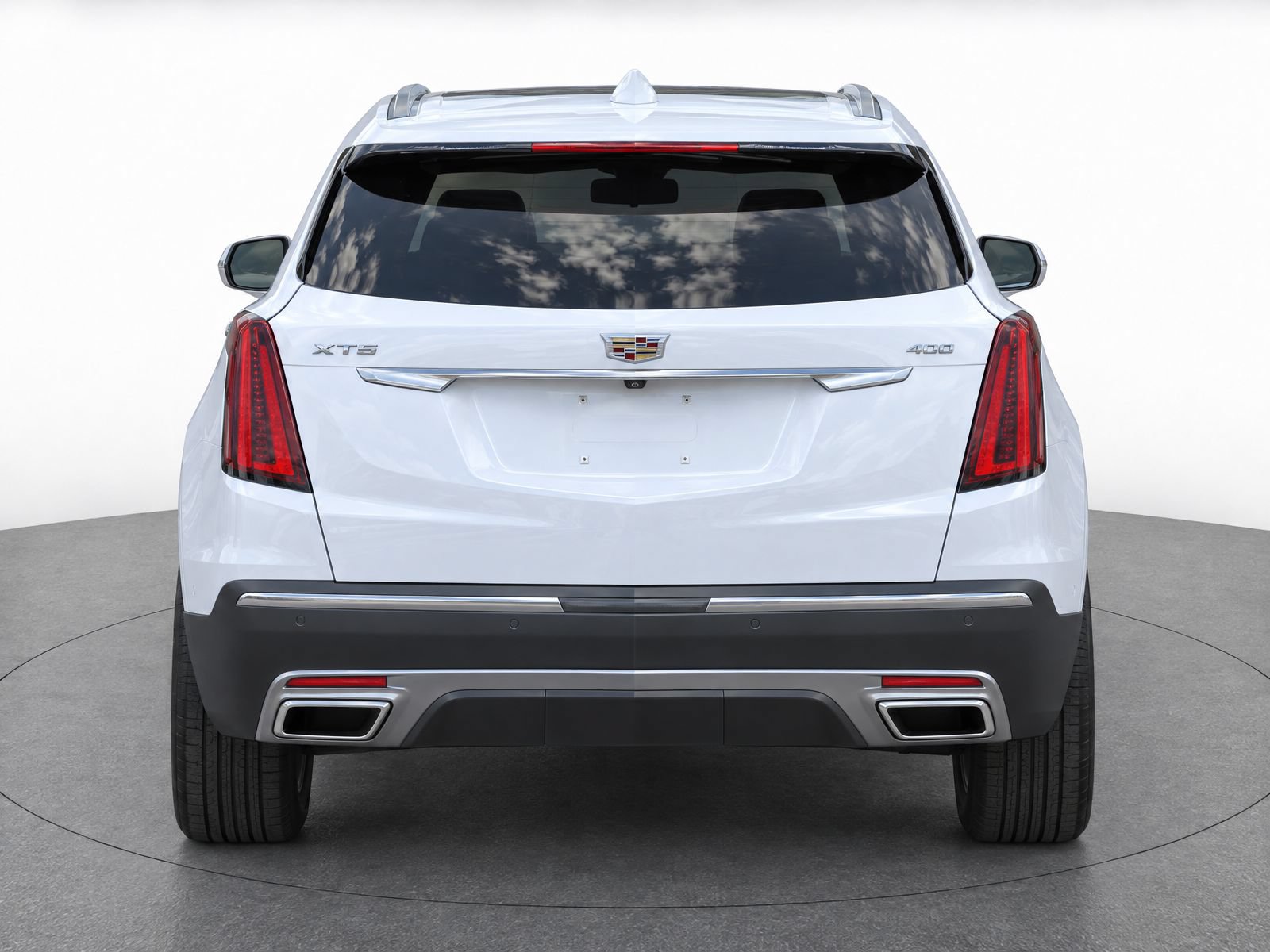 Used 2024 Cadillac XT5 Premium Luxury w/ Technology Package FWD image 7