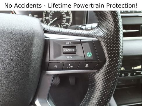 Used 2024 Mitsubishi Outlander SE image 19