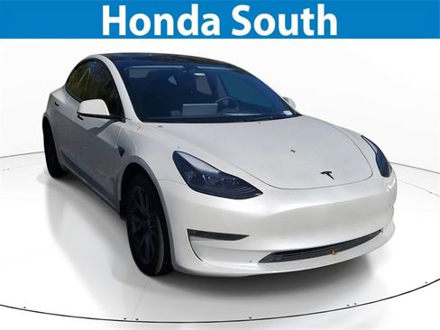 Used 2023 Tesla Model 3 Long Range image 1