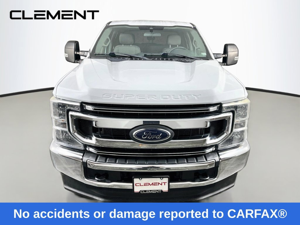 Used 2022 Ford F250 XLT w/ FX4 Off-Road Package AWD/4WD image 3