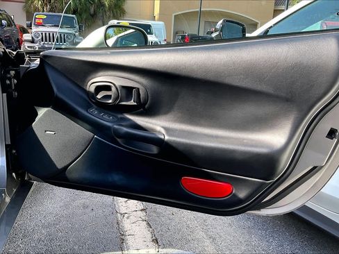 Used 1999 Chevrolet Corvette w/ Memory Pkg image 24