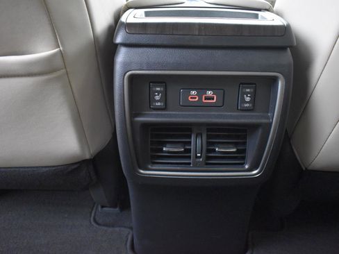 Used 2024 Nissan Murano Platinum w/ Cargo Package image 43