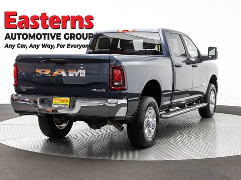 Used 2026 RAM 2500 Big Horn AWD/4WD image 5