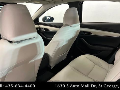 Certified 2025 MAZDA MAZDA3 2.5 Turbo Sedan w/Premium Plus image 19