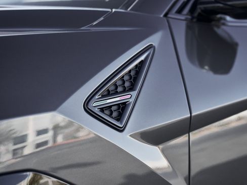 Used 2021 Lamborghini Urus image 8