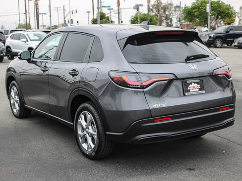 Certified 2023 Honda HR-V LX image 8