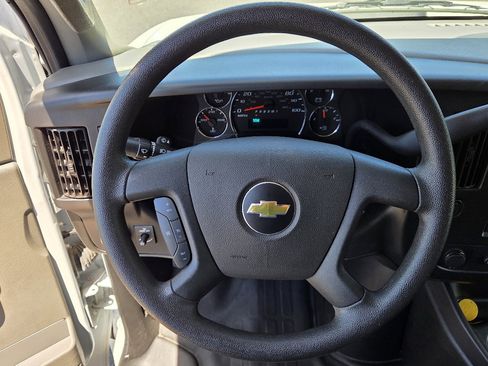 Used 2022 Chevrolet Express 3500 LS image 14