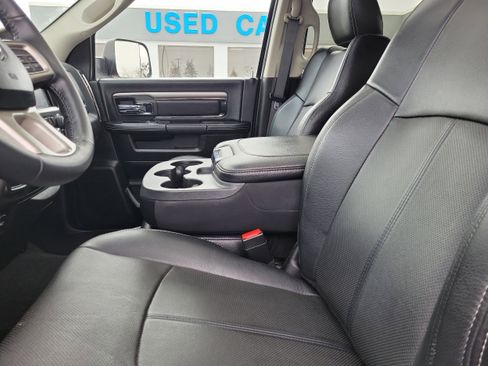 Used 2018 RAM 3500 Laramie w/ Sport Appearance Group image 18