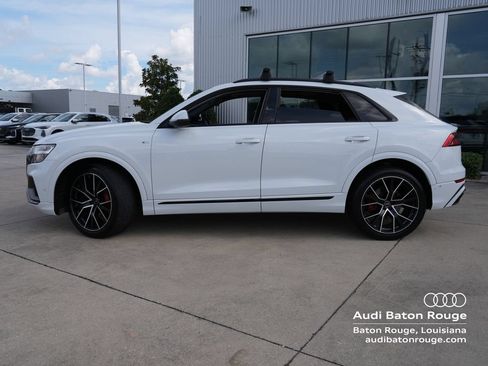 Used 2021 Audi Q8 Premium Plus w/ Premium Plus Package AWD/4WD image 2