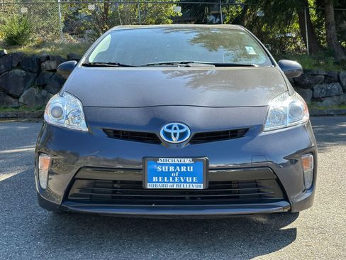 Used 2014 Toyota Prius Two FWD image 5