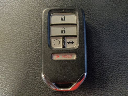 Used 2018 Honda Accord EX-L image 32