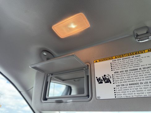 Certified 2024 Toyota Highlander XLE AWD/4WD image 14