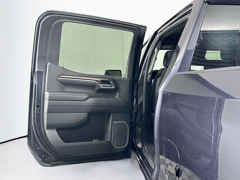 Used 2023 Chevrolet Silverado 1500 LT image 25