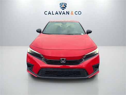 Used 2022 Honda Civic Sport image 2