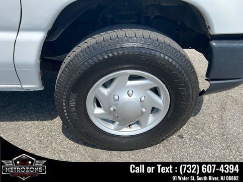 Used 2012 Ford E-350 and Econoline 350 Super Duty w/ PWR Group RWD image 29