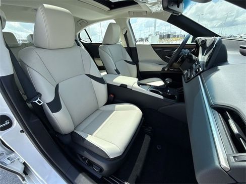 New 2025 Lexus ES 350 w/ Premium Package image 26