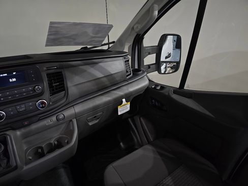 New 2025 Ford Transit 150 Low Roof AWD image 27