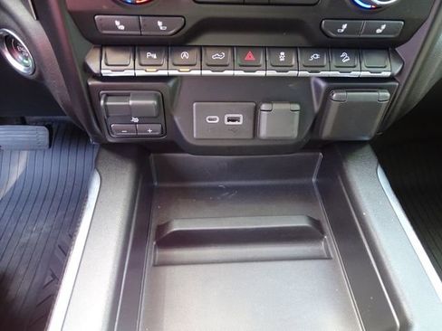 Used 2021 Chevrolet Silverado 1500 LT Trail Boss w/ Convenience Package II AWD/4WD image 13