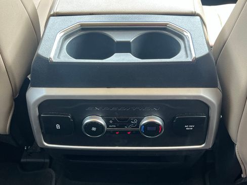 Used 2024 Ford Expedition Max Limited image 22