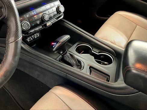 Used 2024 Dodge Durango GT image 19