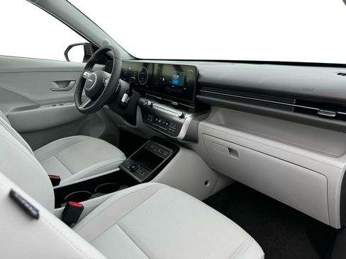 New 2025 Hyundai Kona SEL FWD image 15