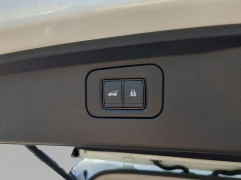 New 2026 INFINITI QX80 Luxe w/ Cargo Package image 31