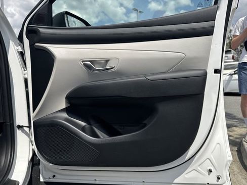 New 2026 Hyundai Tucson SEL FWD image 14