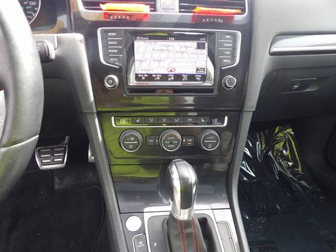 Used 2015 Volkswagen GTI S FWD image 7