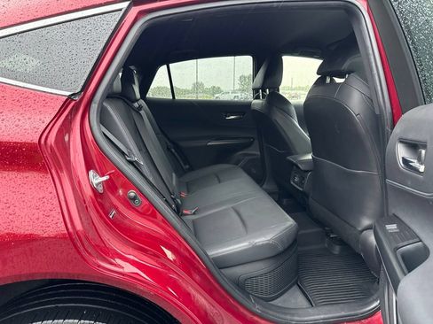 Used 2021 Toyota Venza XLE w/ Softex Package AWD/4WD image 13