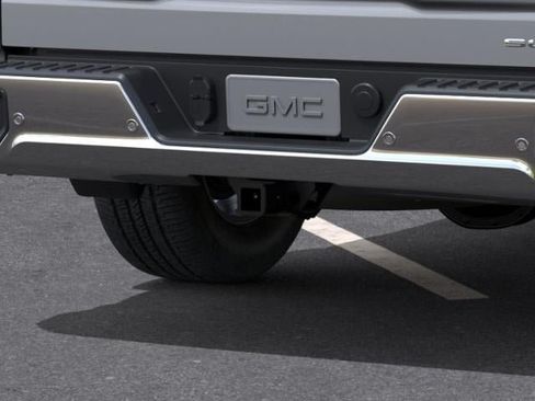 New 2026 GMC Sierra 1500 SLT AWD/4WD image 14