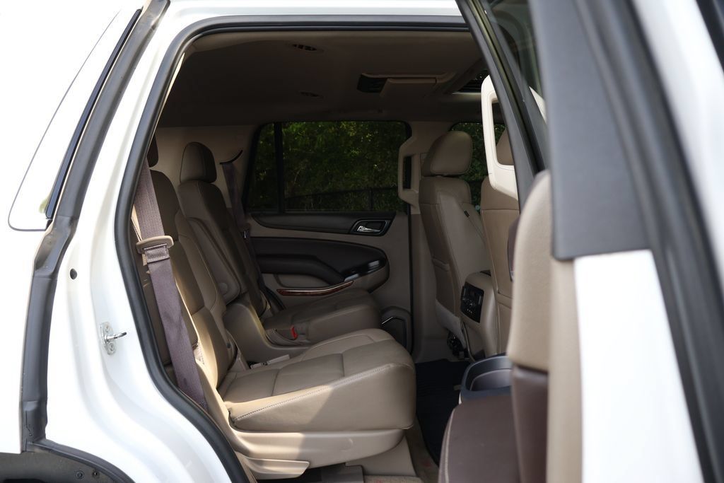 Used 2018 Chevrolet Tahoe Premier AWD/4WD image 47