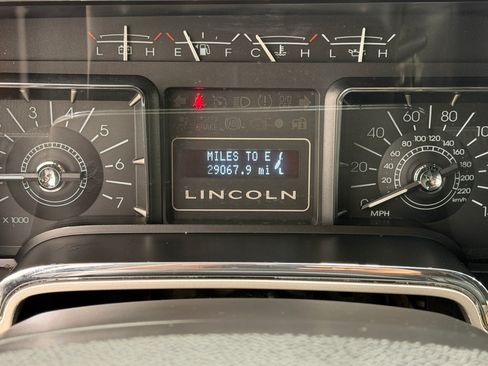 Used 2008 Lincoln Navigator 2WD image 21